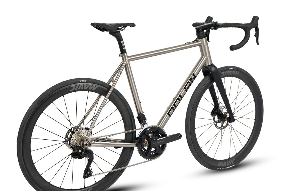 ADX-Disc-105-Di2-Bike-6.jpg