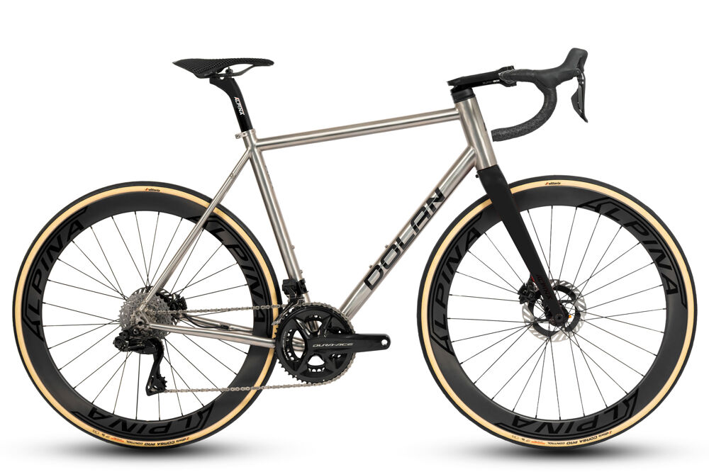 ADX-Disc-Dura-Ace-Bike.jpg
