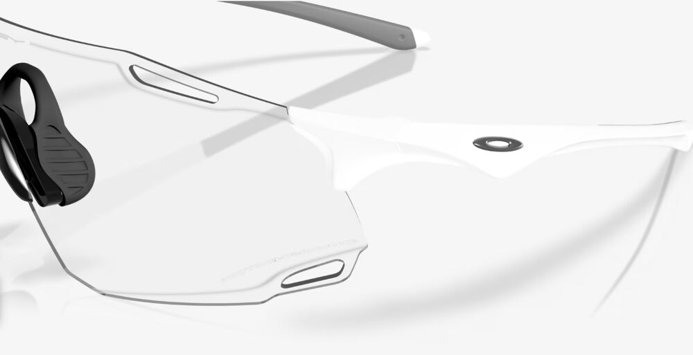 Cybr-Dyno-Clear-to-Black-Iridium-Photochromic-Lenses-Matte-White-Frame-Sunglasses-6.jpg