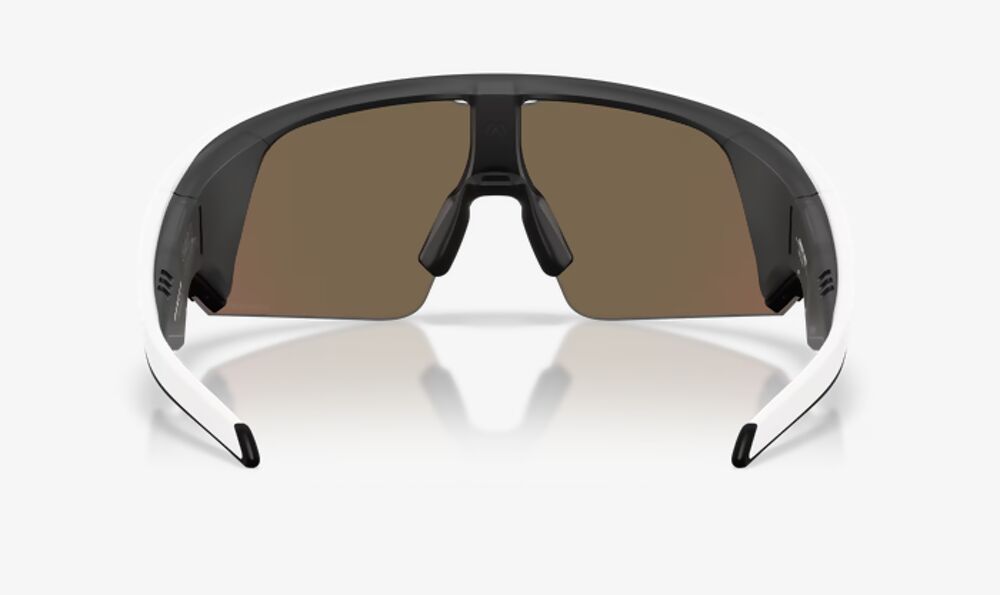 Oakley-Meta-Vanguard-AI-Glass-Rose-Gold-Lenses-Oakley4.jpg