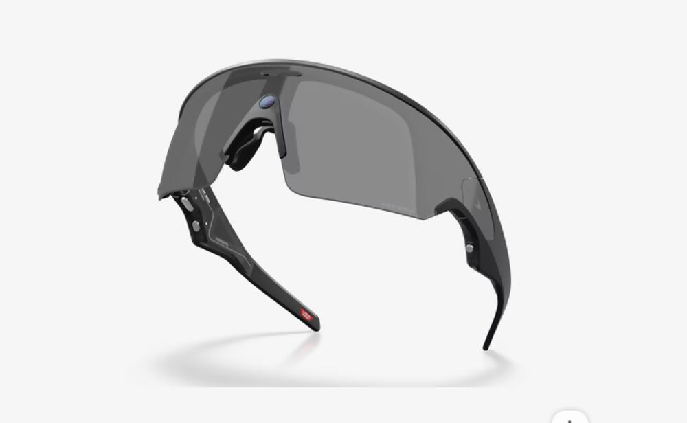 Oakley-Meta-Vanguard-AI-Glasses-with-Black-5.jpg