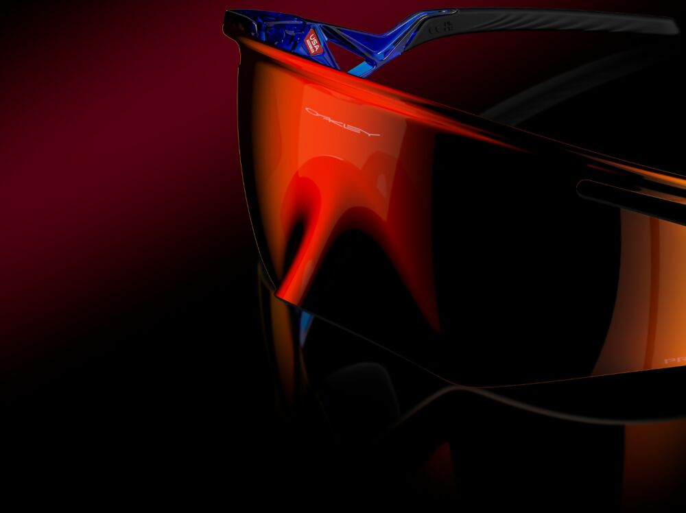 QNTM-Kato--Prizm-Ruby-Lenses-Crystal-Blue-Frame-Sunglasses-5.jpg