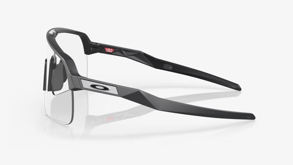 Sutro-Lite-Clear-to-Black-Iridium-Photochromic-Lenses-Matte-Carbon-Frame-Sunglasses-3.jpg