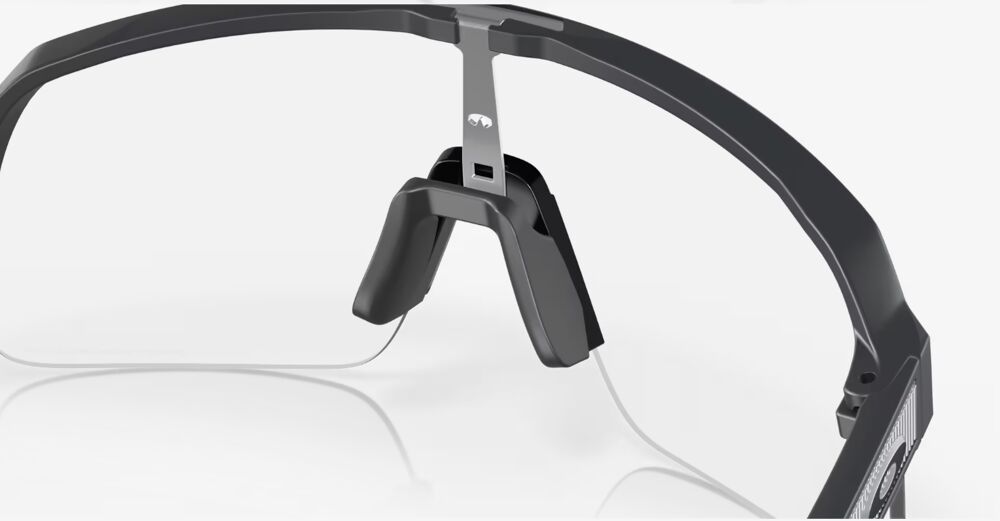 Sutro-Lite-Clear-to-Black-Iridium-Photochromic-Lenses-Matte-Carbon-Frame-Sunglasses-7.jpg