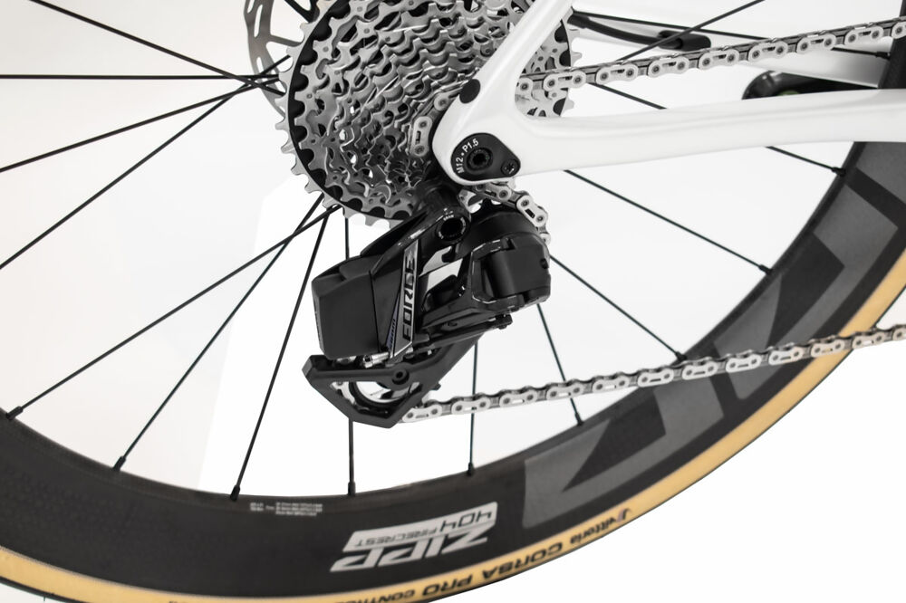 Tuono-pearl-White-Sram-Force-7.jpg