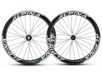Alpina-A5D-Gloss-Carbon-Wheels-Front-Rear.jpg