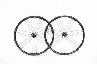 Campag-Zonda-1.jpg