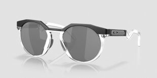 Oakley-HSTN-1.jpg